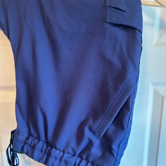 Grey's anatomy scrubs - Picture 2 of 6